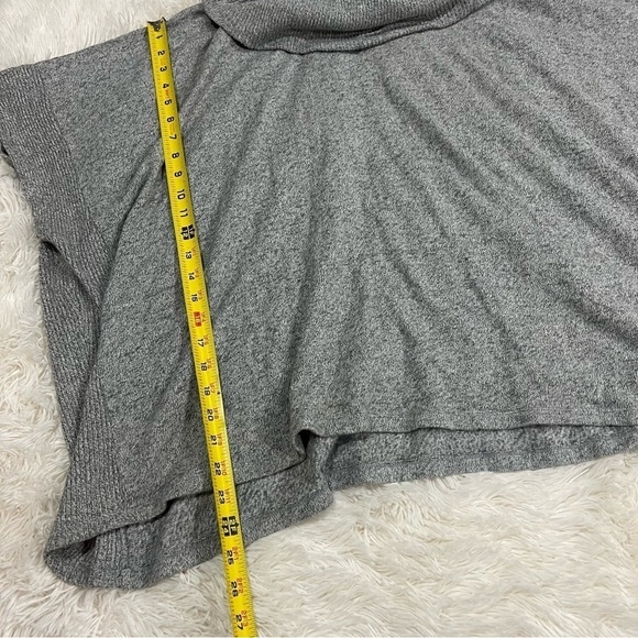 Banana Republic Cozy AF Cowl Neck Cotton Poncho woman’s M/L - Picture 3 of 10